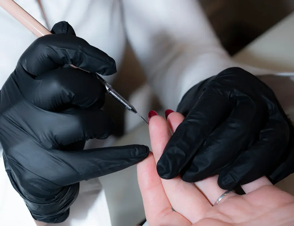 n-ryAobB9z6r7VEGeZKM4wd-lg--opt