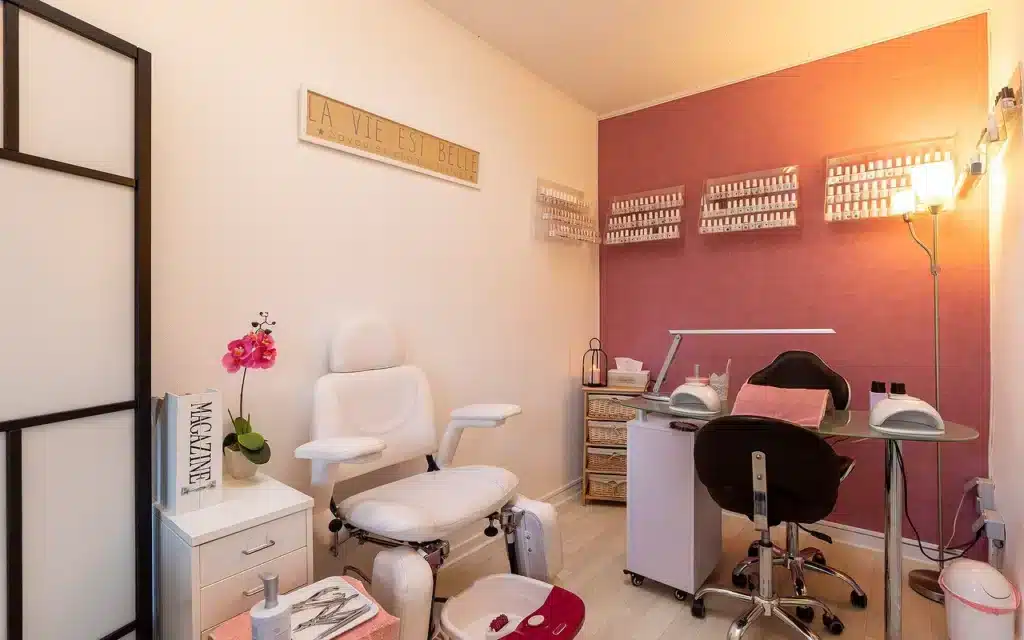 v2.i2755789.w1280.h800.x1FAB3870