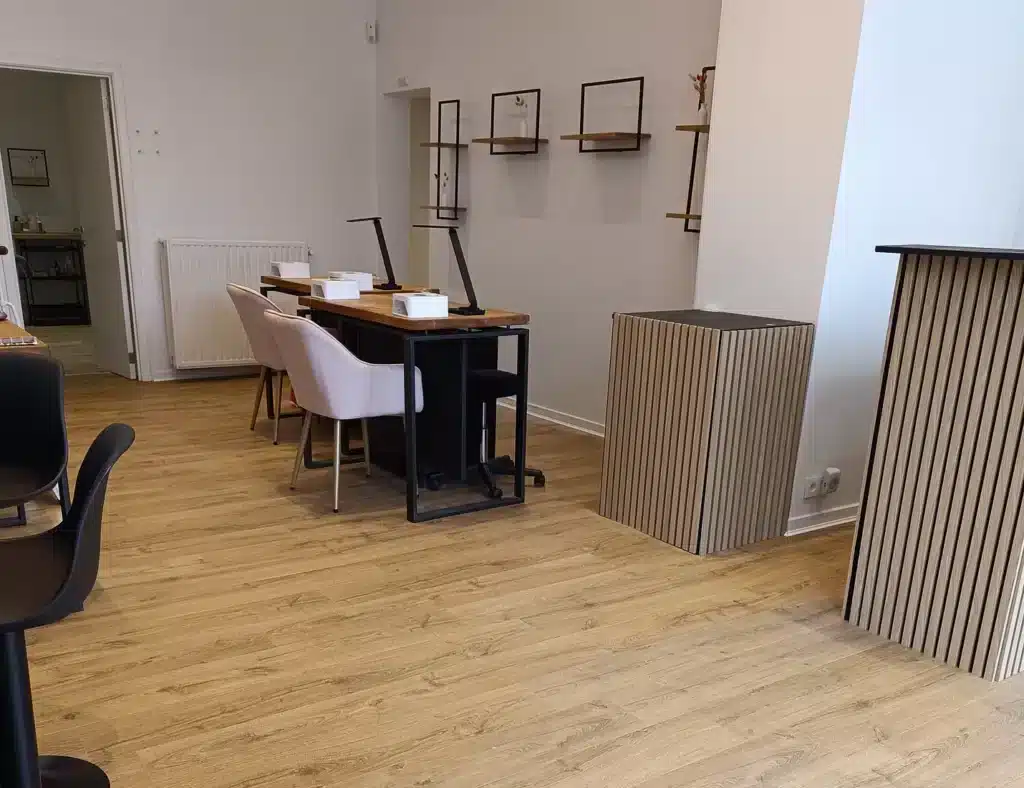 n-XVRyK9djMrepo43j0AWZm-lg--opt