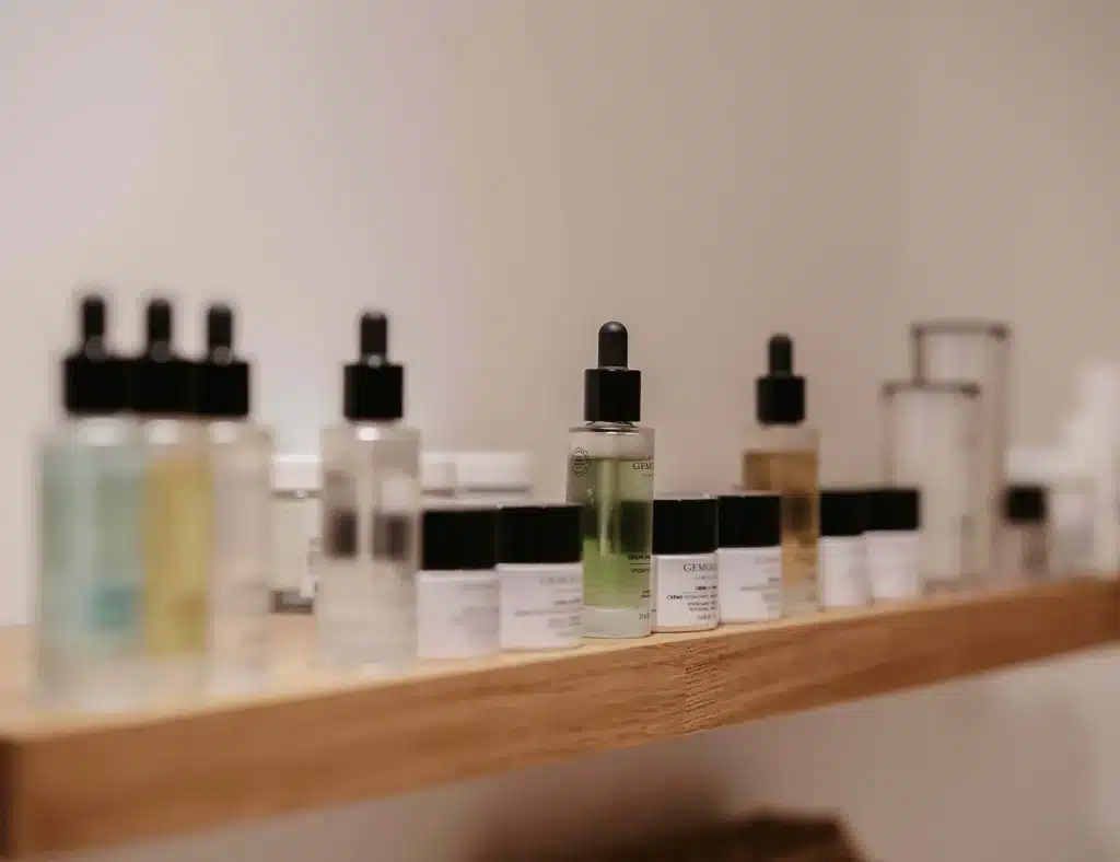 n-dQaqKGymnDAyrLZE8W1Xw-lg--opt