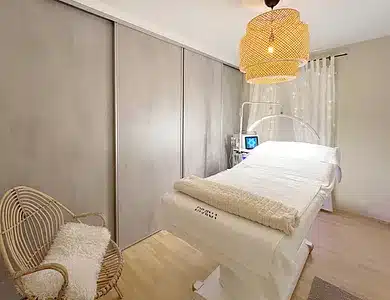 n-l32BKmX6DWM7Zj3P04vPg-sm--opt