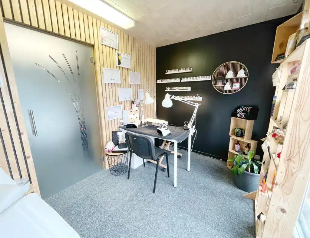 n-GejQ0VX5p65xzNPobdr41-lg--opt