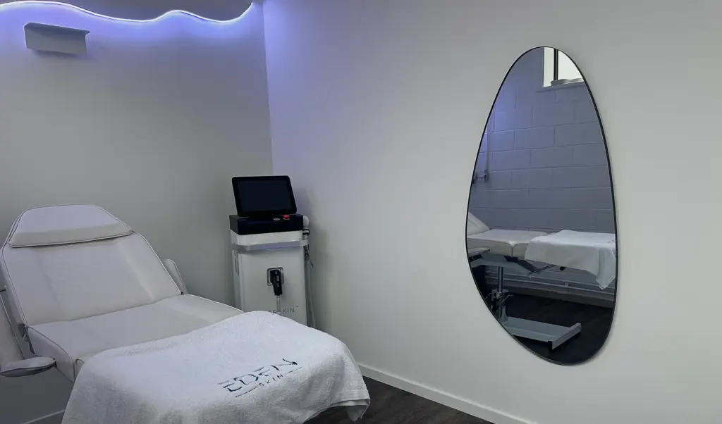 n-GejQ0VwYz12kd5JvlKdr4-lg--opt